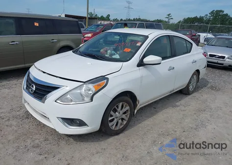 2019 Nissan Versa 1.6 Sv z USA, uszkodzony, nr VIN 3N1CN7AP0KL815679